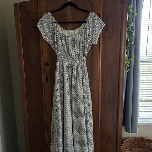 Neuflora Maryland Dress NWOT - Picture 2 of 4